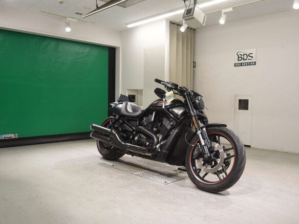 2013 Harley-Davidson V-Rod, чёрный, 1500000 рублей - вид 2