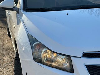 2012 Chevrolet Cruze I, белый, 700000 рублей, вид 4