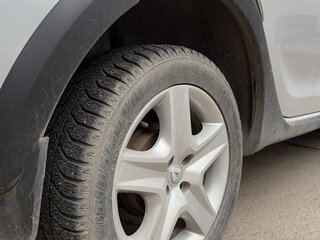 2016 Renault Sandero Stepway II, серебристый, 900000 рублей, вид 5
