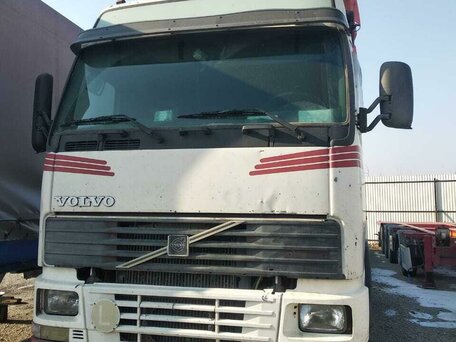 1998 Volvo FH, белый, 1800000 рублей, вид 1