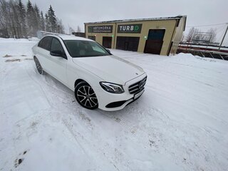 2017 Mercedes-Benz E-Класс 220 d V (W213, S213, C238), белый, 2780000 рублей, вид 4
