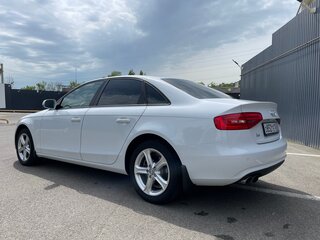 2013 Audi A4 IV (B8) Рестайлинг, белый, 1450000 рублей, вид 2
