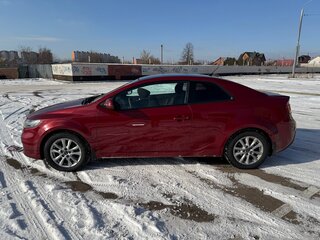 2011 Kia Cerato Koup II, красный, 550000 рублей, вид 5