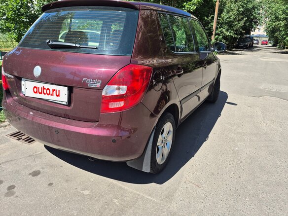 2009 Skoda Fabia II, пурпурный, 620000 рублей - вид 3