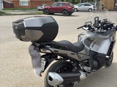 2014 Kawasaki GTR 1400 (Concours 14), серый, 980000 рублей, вид 4