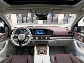 2026 Mercedes-Benz Maybach GLS 600 I Рестайлинг, чёрный, 28490000 рублей, вид 2