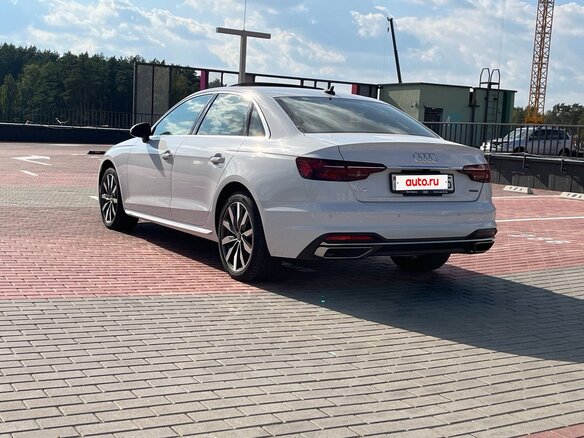 2021 Audi A4 40 TFSI V (B9) Рестайлинг, белый, 2847840 рублей - вид 8