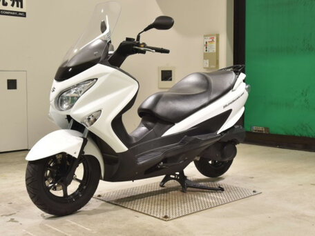 2019 Suzuki Burgman UH 200, белый, 320000 рублей, вид 1