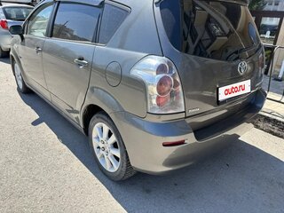 2004 Toyota Corolla Verso I Рестайлинг, серый, 690000 рублей, вид 3