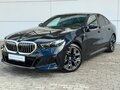 2025 BMW 5 серии 530e xDrive VIII (G60/G61/G68), чёрный, 9600000 рублей - вид 2