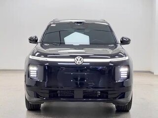 2026 Volkswagen ID.Era 9X 65.2 kWh, серый, 9070033 рублей, вид 2