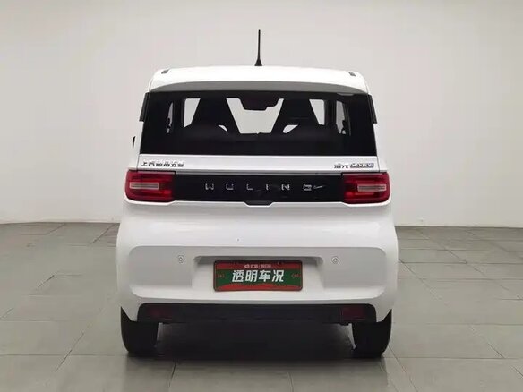 2022 Wuling Mini EV 9 kWh II, белый, 600000 рублей - вид 16