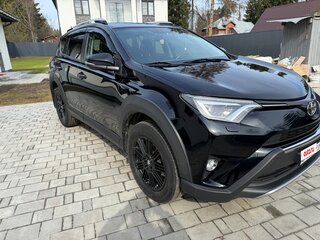 2017 Toyota RAV4 IV (XA40) Рестайлинг, чёрный, 3100000 рублей, вид 1
