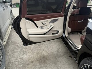 2018 Mercedes-Benz Maybach S-Класс 560 I (X222) Рестайлинг, чёрный, 12600000 рублей, вид 2