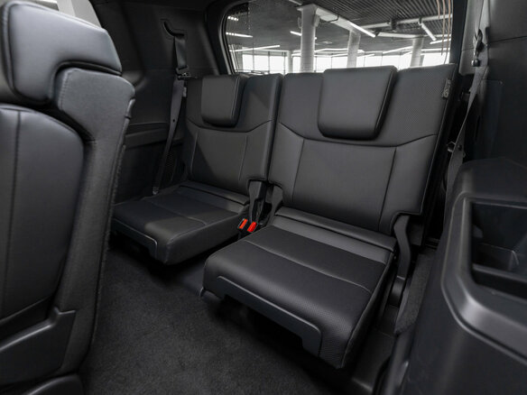 2025 Toyota Land Cruiser Prado 250 Series, белый, 9990000 рублей - вид 13