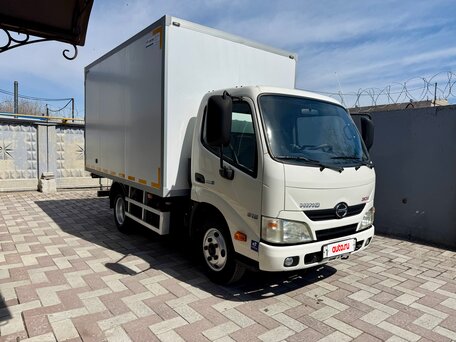 2012 Hino Series 300 (Dutro), белый, 2850000 рублей, вид 1