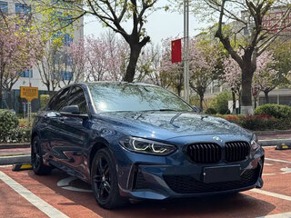 2021 BMW 1 серии 120i III (F52) Рестайлинг, синий, 1539069 рублей, вид 3