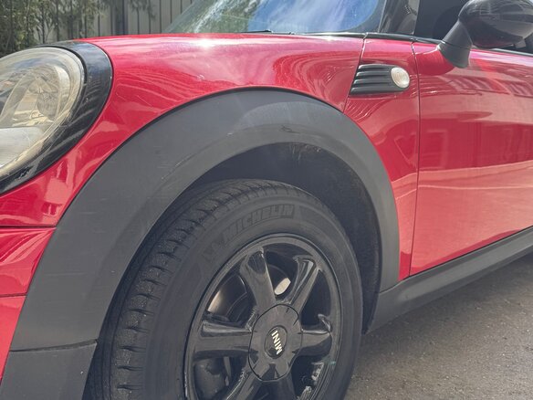 2010 Mini Hatch Cooper II (R56) Рестайлинг, красный, 807000 рублей - вид 5