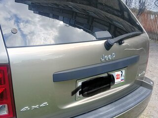 2005 Jeep Grand Cherokee III (WK), серый, 800000 рублей, вид 4