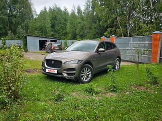 2017 Jaguar F-Pace I, серый, 2450000 рублей, вид 4