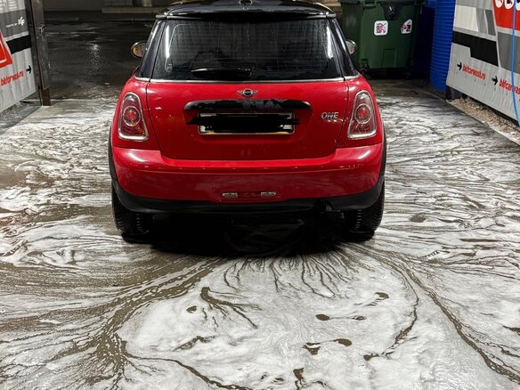 2012 Mini Hatch One II (R56) Рестайлинг, красный, 899000 рублей - вид 3