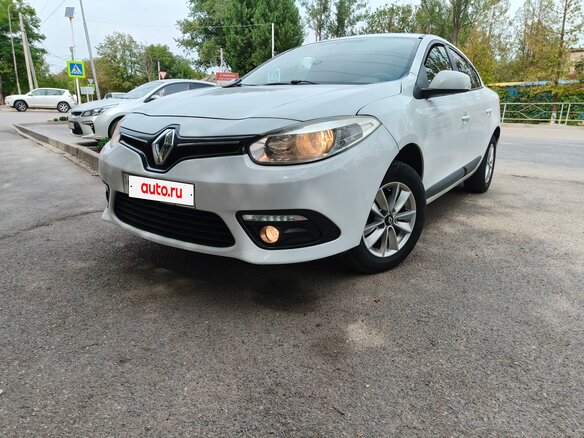 2013 Renault Fluence I Рестайлинг, белый, 815000 рублей