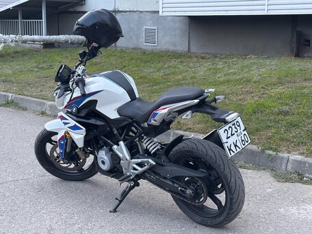 2017 BMW G 310 R, белый, 340000 рублей, вид 4