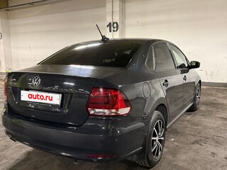 2017 Volkswagen Polo V Рестайлинг, серый, 800000 рублей, вид 5