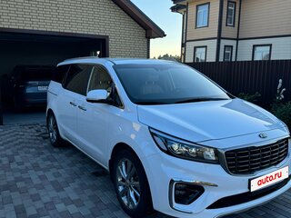 2019 Kia Carnival III, белый, 3100000 рублей, вид 2