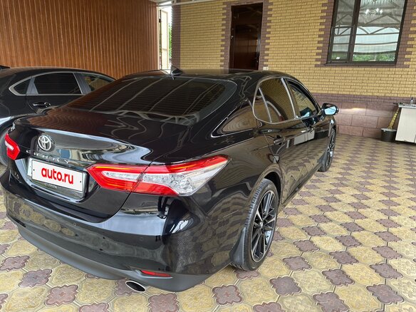 2021 Toyota Camry VIII (XV70) Рестайлинг, чёрный, 4150000 рублей - вид 5
