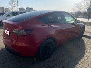 2023 Tesla Model Y Long Range Dual Motor I, красный, 2600000 рублей, вид 3