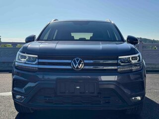 2022 Volkswagen Tharu I, чёрный, 1370000 рублей, вид 2