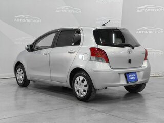 2008 Toyota Vitz II (XP90), серый, 499000 рублей, вид 3