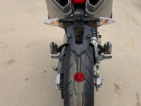 2009 Aprilia SL 750 Shiver, красный, 389000 рублей, вид 5