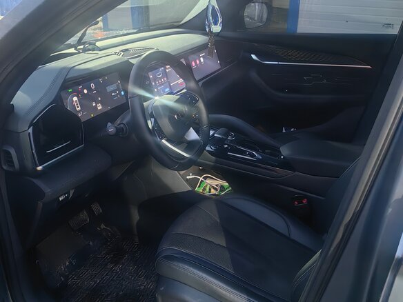 2024 Geely Monjaro I, серый, 3980000 рублей - вид 4