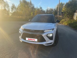 2021 Chevrolet TrailBlazer III, белый, 2000000 рублей, вид 2