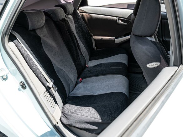2011 Toyota Prius III (XW30), зелёный - вид 8