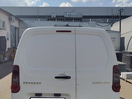 2010 Peugeot Partner, белый, 410000 рублей, вид 4