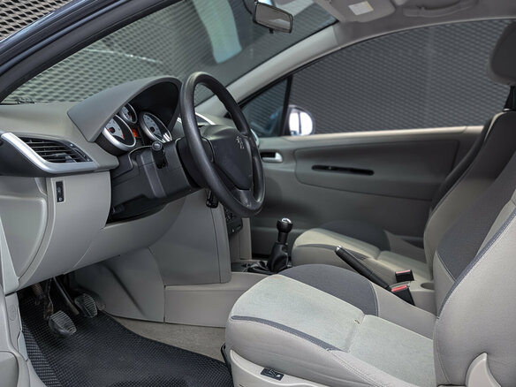 2008 Peugeot 207 I, серый - вид 8