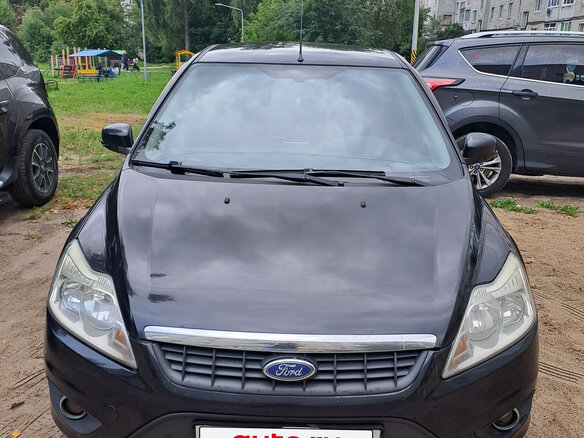 2011 Ford Focus II Рестайлинг, чёрный - вид 1