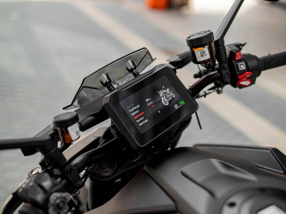 2026 KTM 1390 Super Duke R Evo, чёрный, 2590000 рублей - вид 8