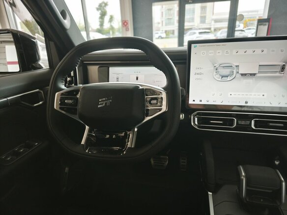 2026 Jetour T2, чёрный, 4404510 рублей - вид 12