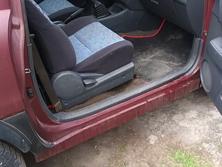 1996 Toyota RAV4 I (XA10), красный, 699999 рублей, вид 4