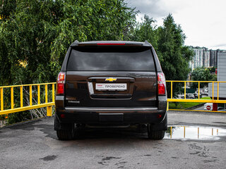 2018 Chevrolet Tahoe IV, серый, 4099000 рублей, вид 5