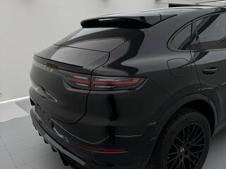 2020 Porsche Cayenne Coupé III, чёрный, 8100000 рублей, вид 4