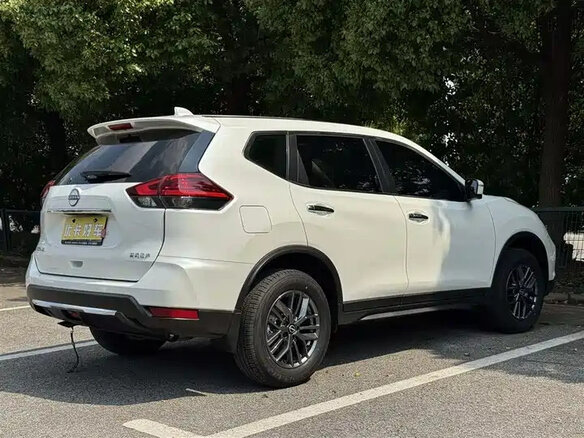 2022 Nissan X-Trail III Рестайлинг, белый - вид 5