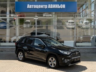 2020 Toyota RAV4 V (XA50), чёрный, 2799000 рублей, вид 3