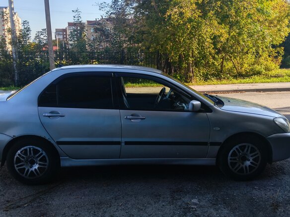 2003 Mitsubishi Lancer IX, серебристый, 205000 рублей - вид 5