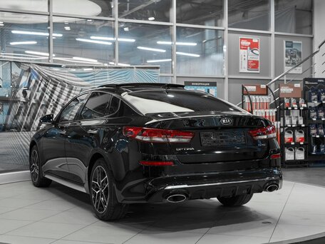 2019 Kia Optima IV Рестайлинг, чёрный, 1899000 рублей, вид 4