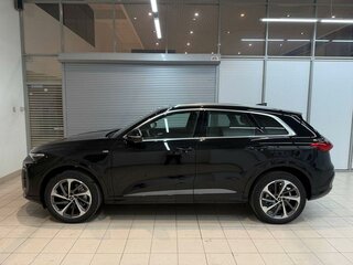 2025 Audi Q5 40 TDI III (GU), чёрный, 8500000 рублей, вид 5